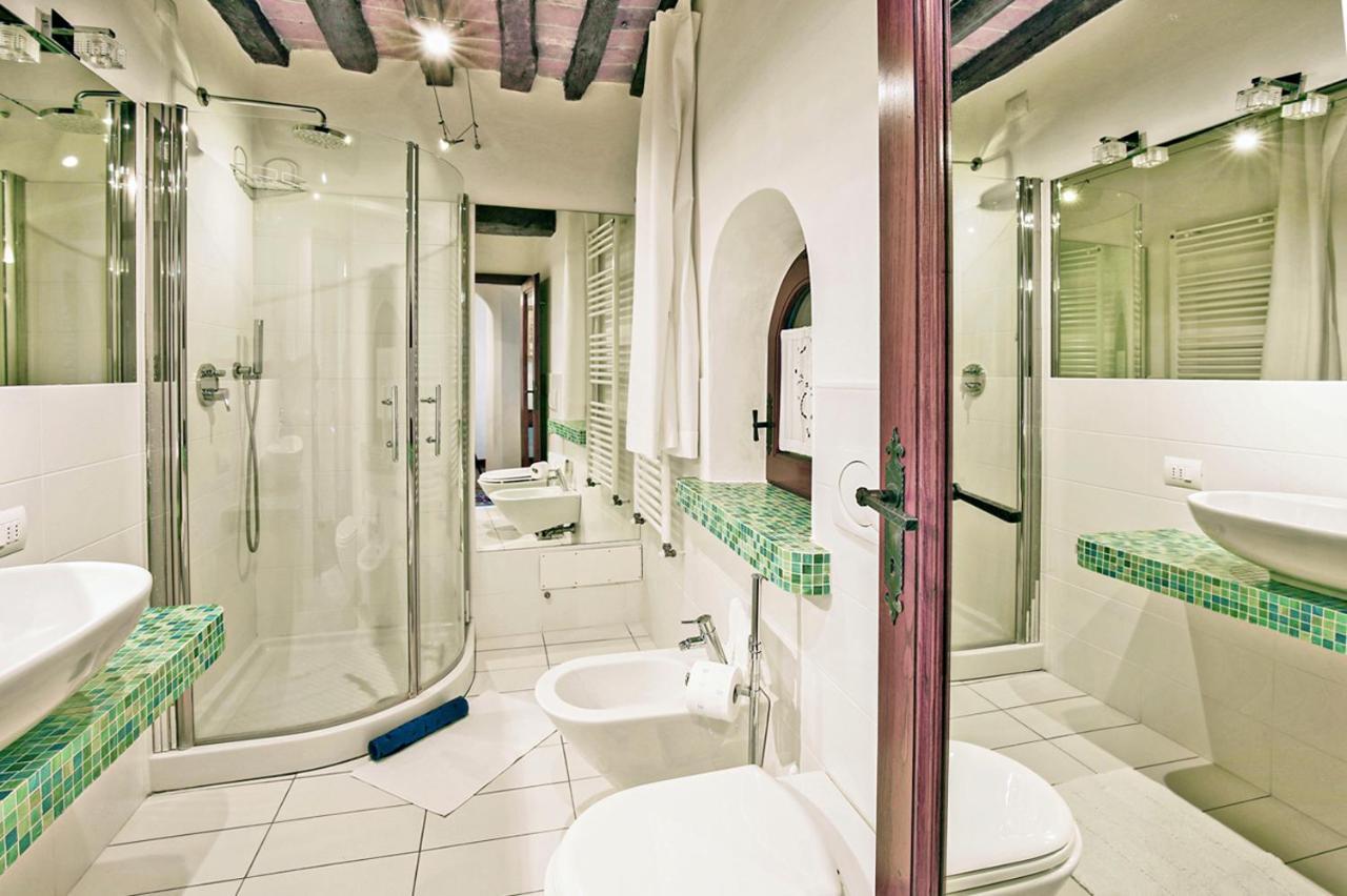 Apartment In B&B Del Giglio San Donato in Poggio المظهر الخارجي الصورة